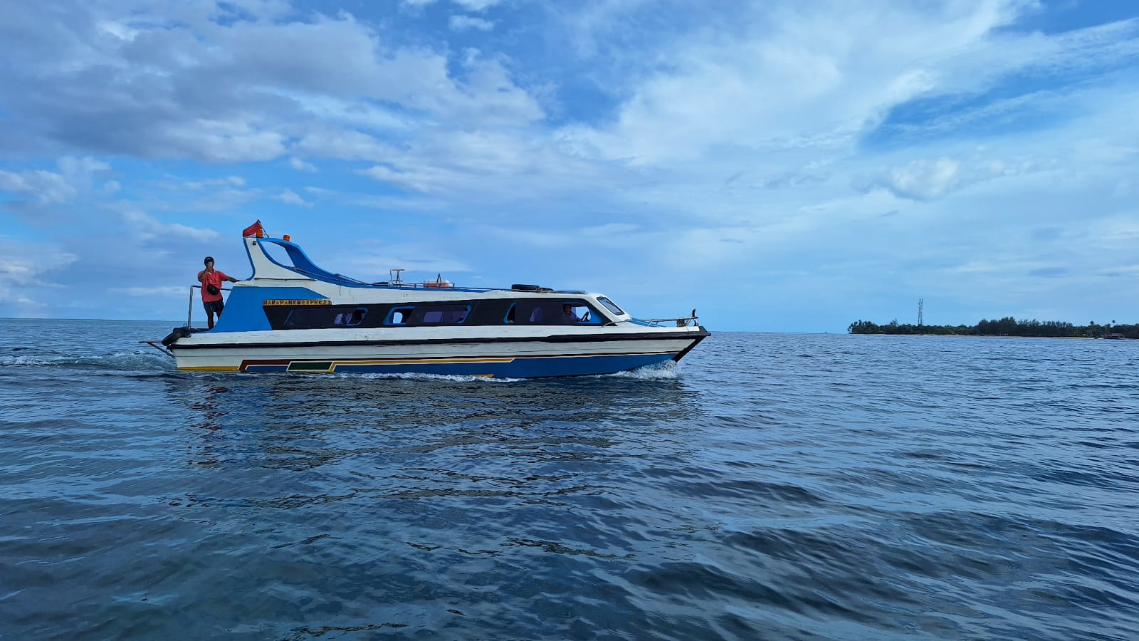 ADVENTURE MERABU | Merabu Village, Berau District, East Kalimantan 9D8N Merabu – Maratua Tour